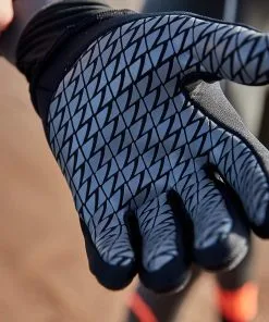 ZONE3 Neoprene Swim Gloves -Swimming Race Suits Shop neoprene gloves 6 1000x 2x aafdd1c2 c7d1 4ca8 85f1 23139d6e0e03